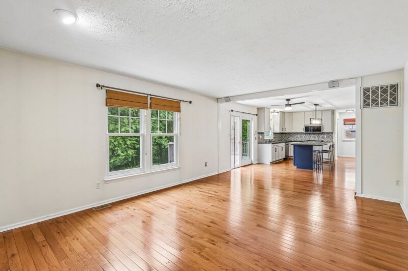 4008 Claridon Dr. — photo 6