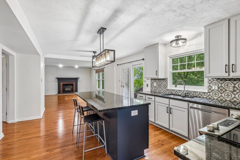 4008 Claridon Dr. — photo 7