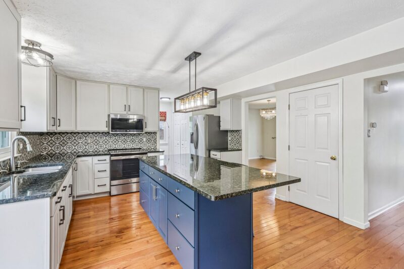 4008 Claridon Dr. — photo 8
