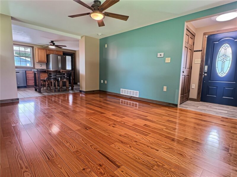 42 N Main St — photo 2
