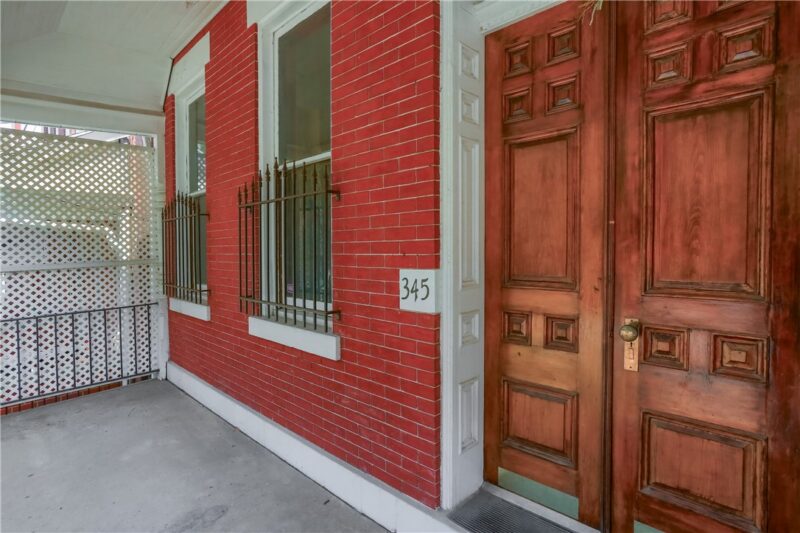 345 Fisk Street — photo 4