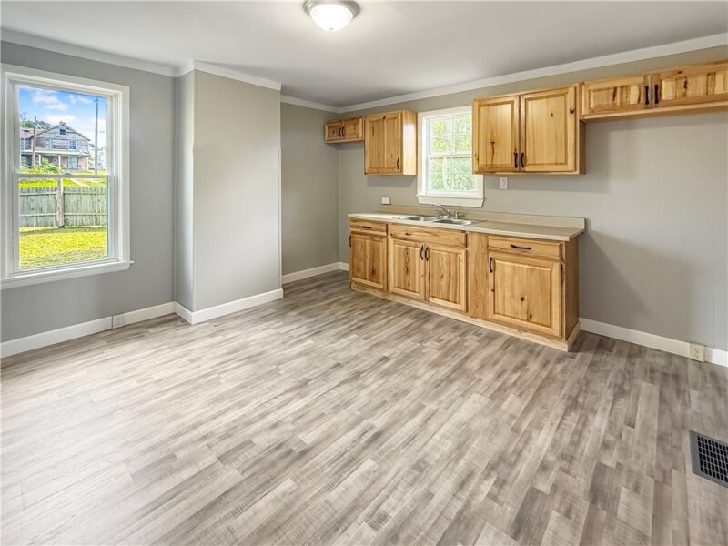 11 W Rear Terrace Ave — photo 8