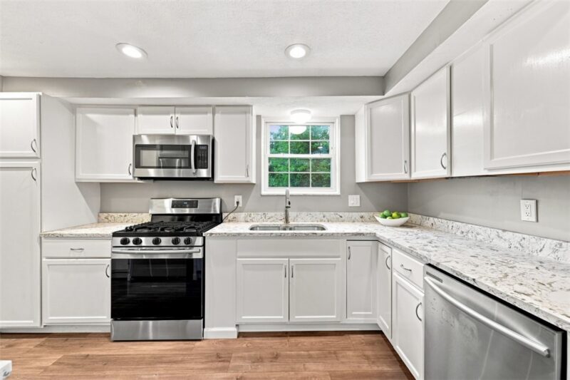 37 Briggs St — photo 4