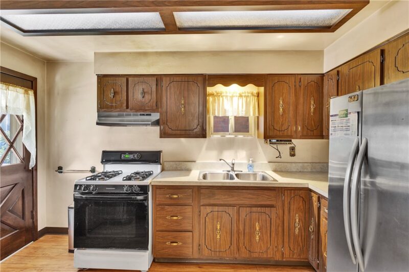 103 Haberman Ave — photo 8
