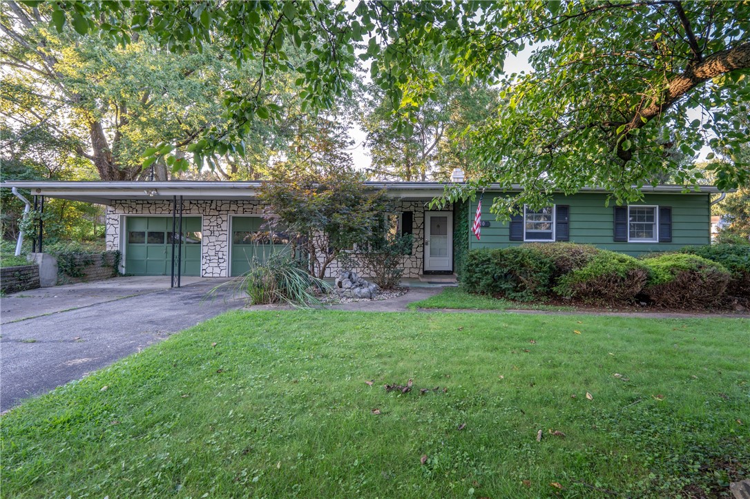 1101 W Fir Dr — photo 1