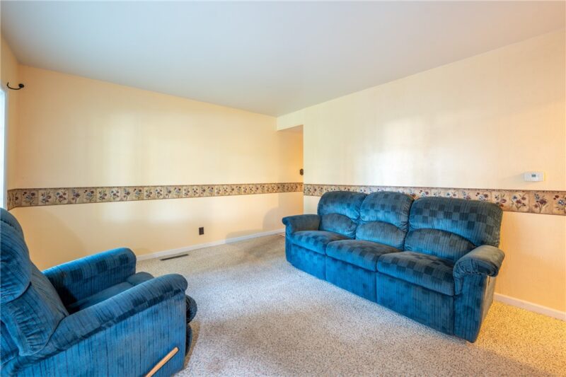 1101 W Fir Dr — photo 7
