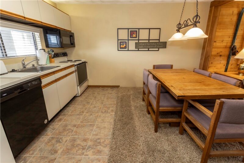 C31 AB STONERIDGE DRIVE — photo 6