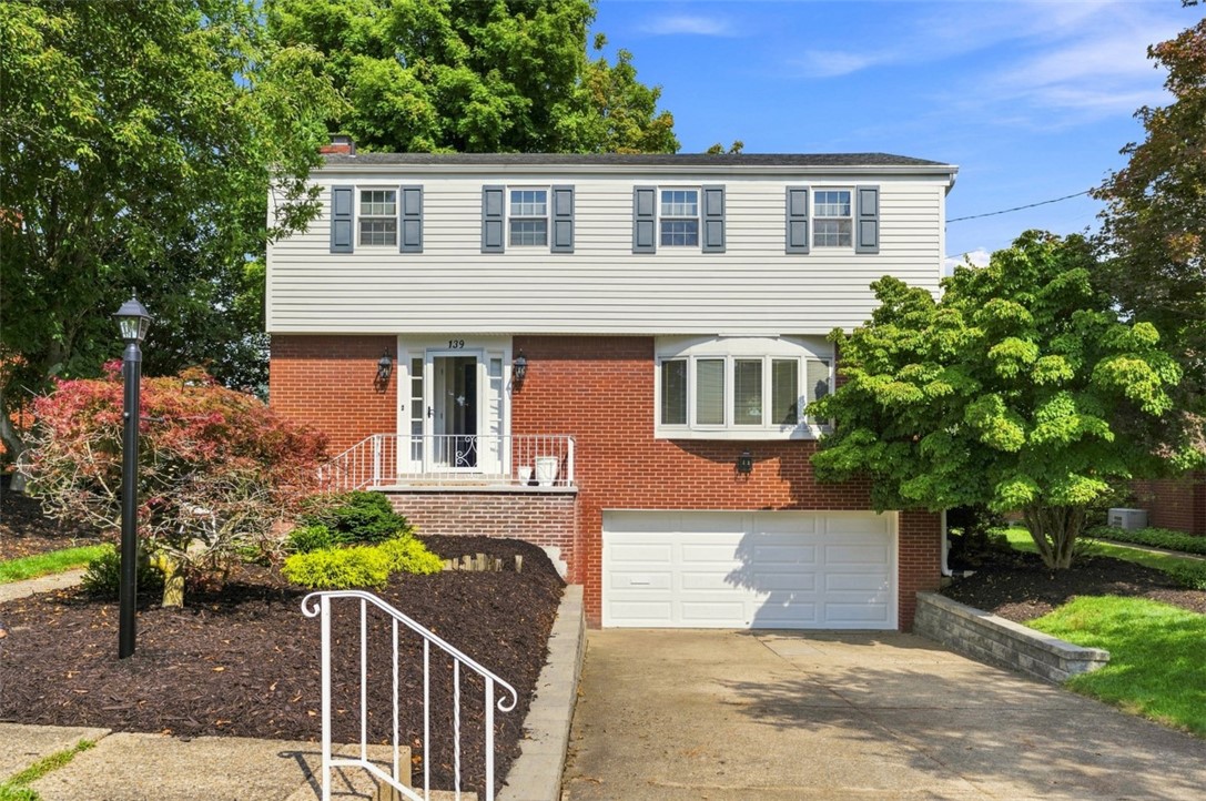 139 Maryland Dr — photo 1
