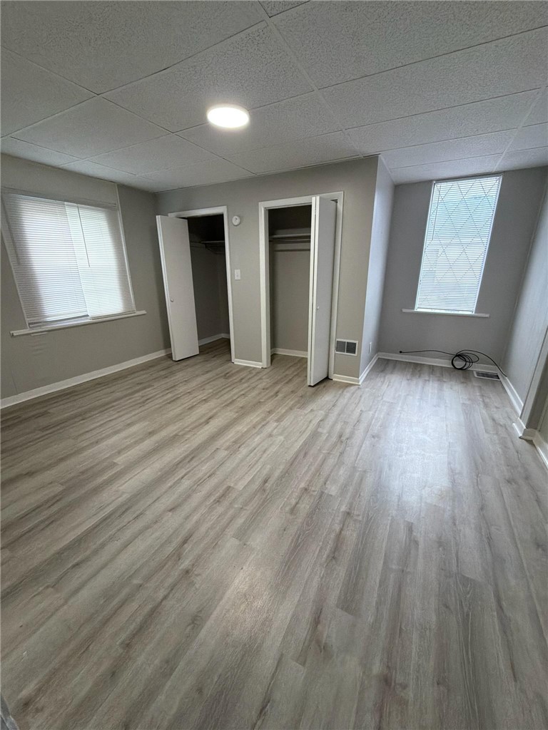 454 Freeport St — photo 4