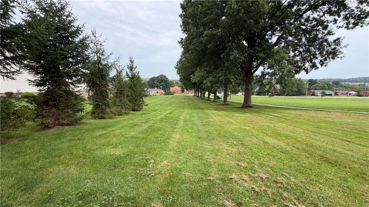 0 West McMurray — photo 1