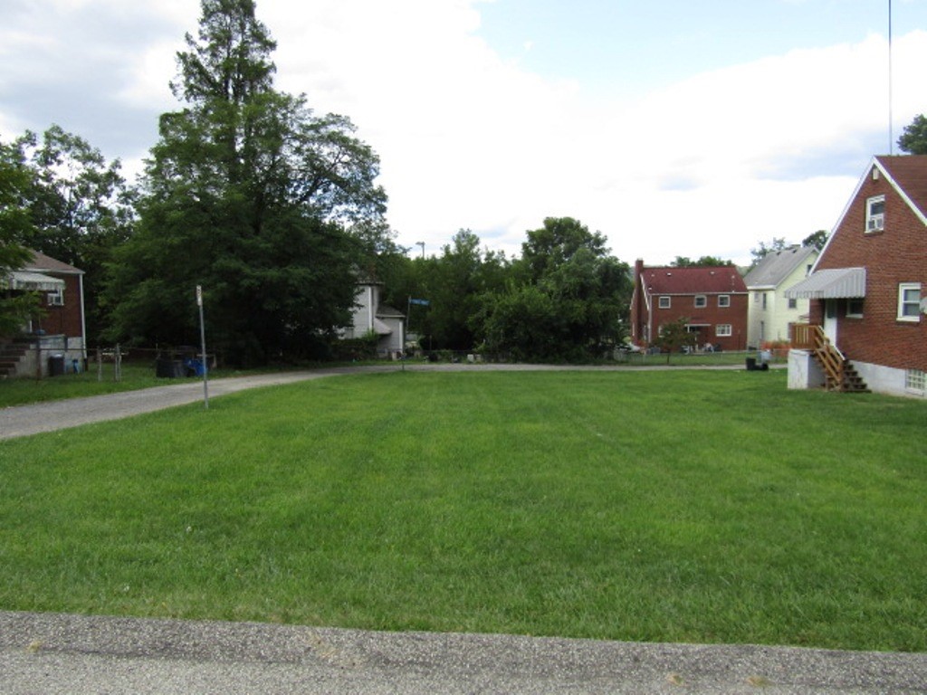 00 Hass St — photo 1