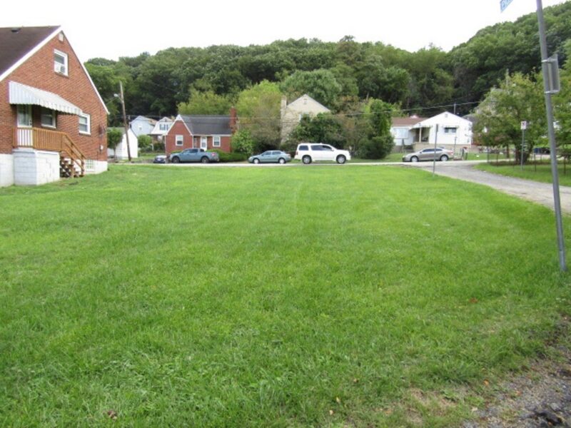 00 Hass St — photo 4