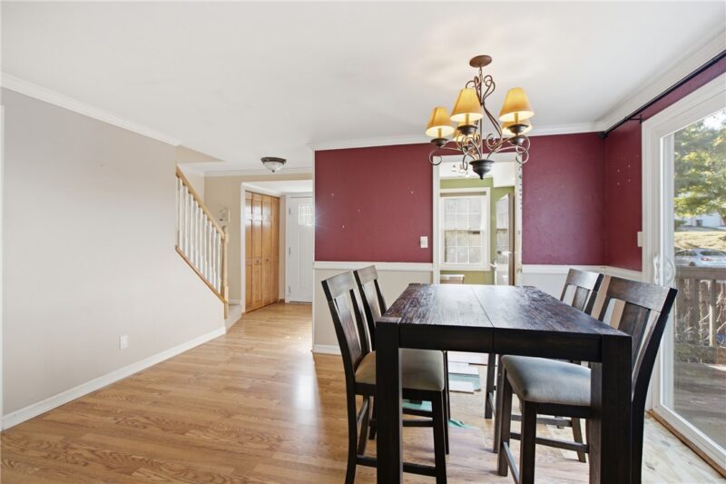322 Parkwood Dr — photo 5