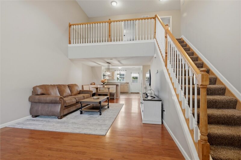 193 Cambria Hill Dr — photo 2