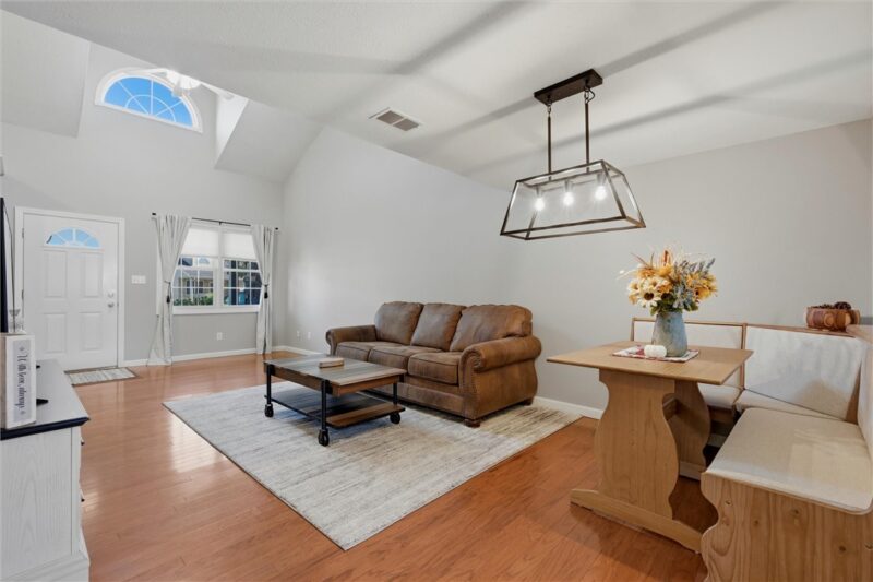 193 Cambria Hill Dr — photo 3