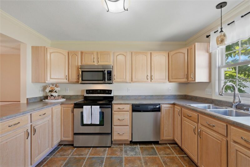 193 Cambria Hill Dr — photo 6