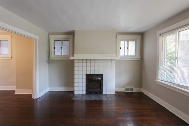 323 Main St — photo 5
