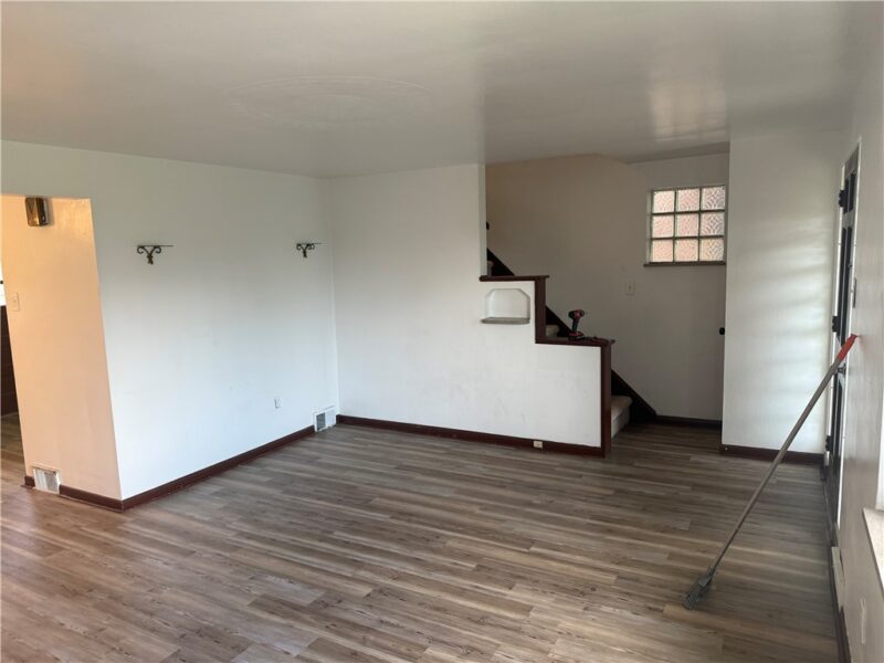 509 Verona St — photo 2