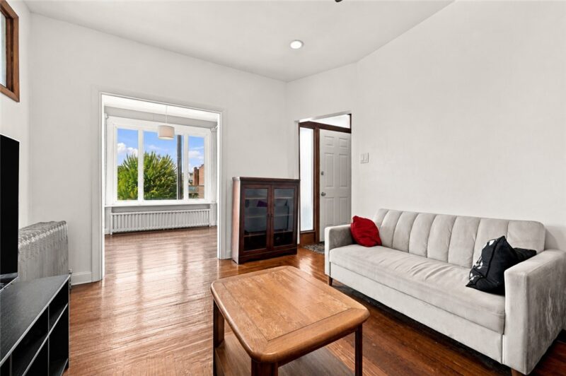 803 Brookline Blvd — photo 6