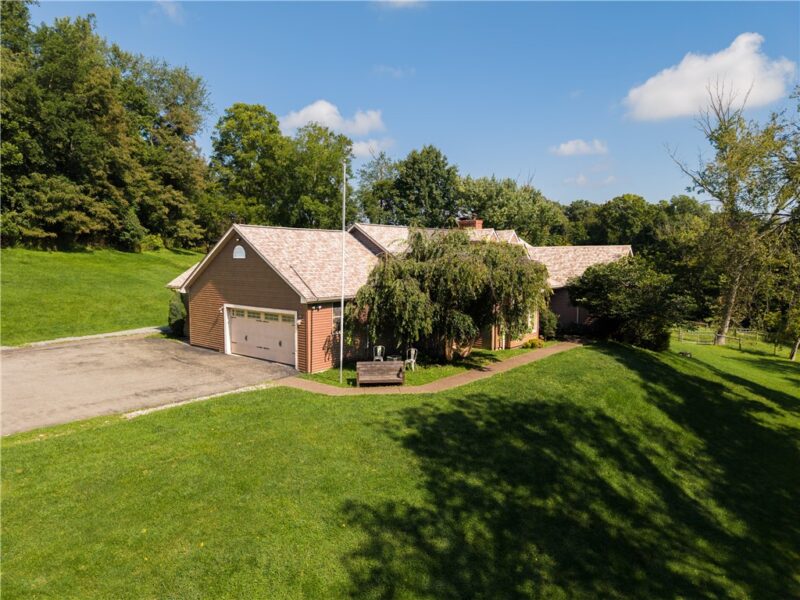 270 Mcdowell Ln — photo 4