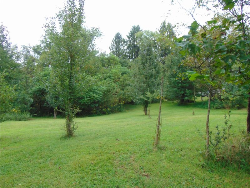 100 Robbins Drive — photo 7