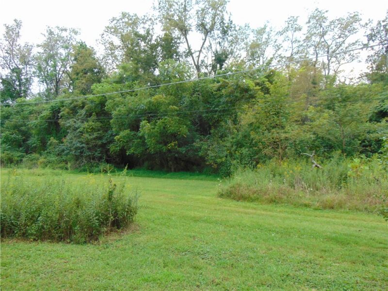 100 Robbins Drive — photo 8