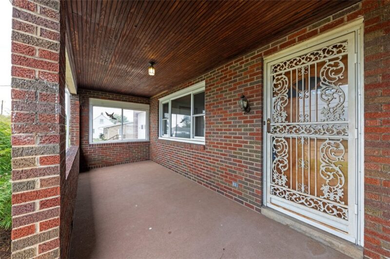 1425 Jones Street — photo 3