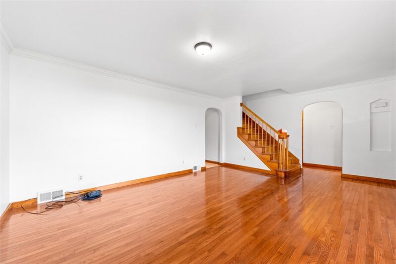 1425 Jones Street — photo 6