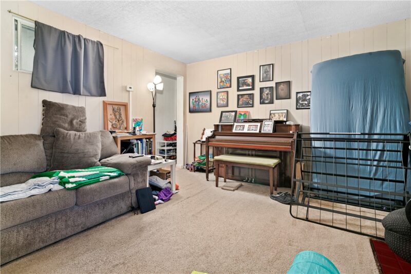 7709 Juniata St — photo 6