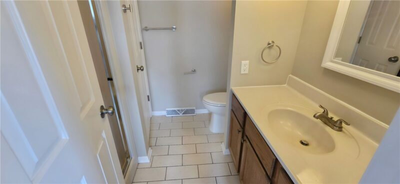 702 Neal St — photo 2