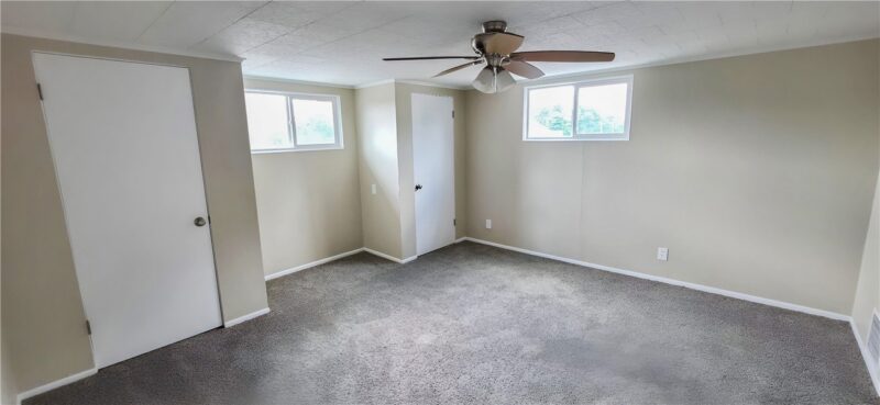 702 Neal St — photo 3