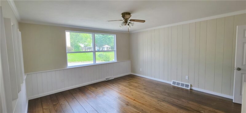 702 Neal St — photo 7