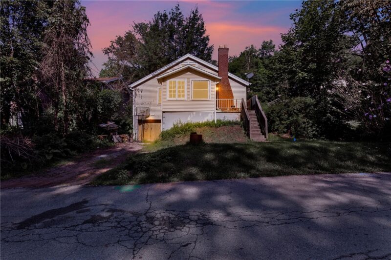 15 Allen Way — photo 2