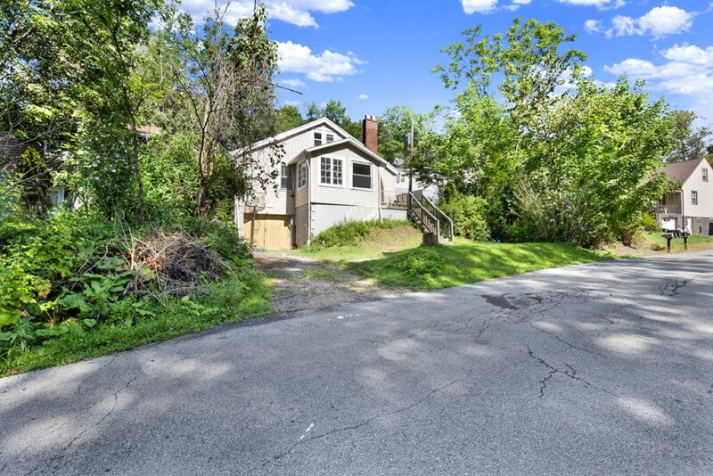15 Allen Way — photo 6