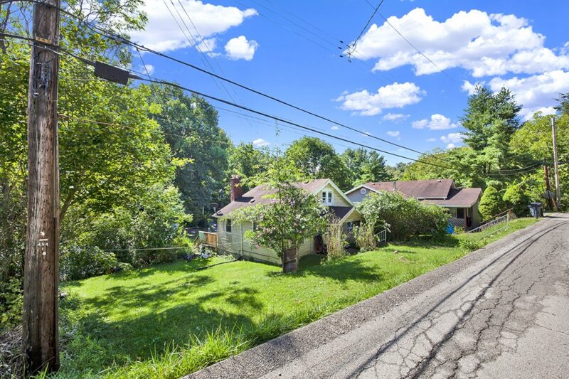 15 Allen Way — photo 8