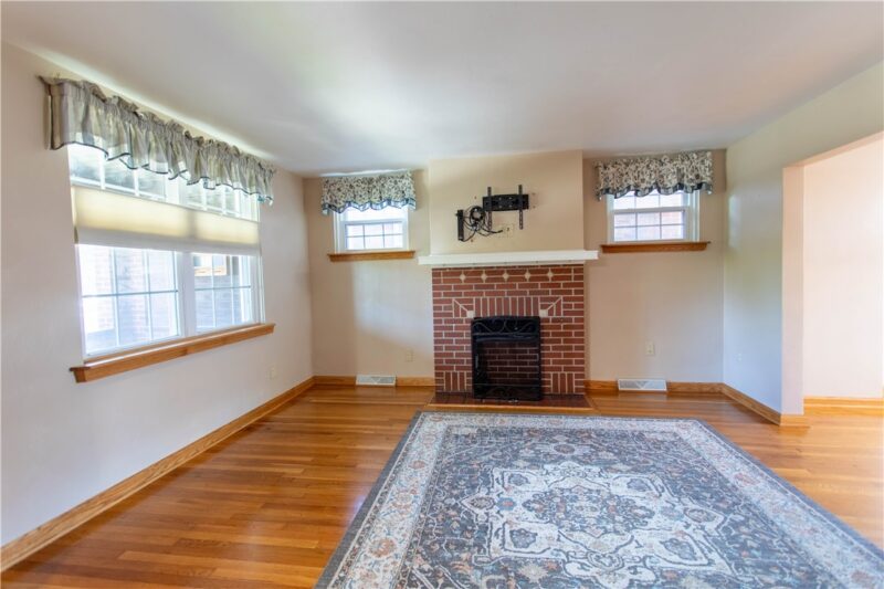 1130 Downlook St — photo 4