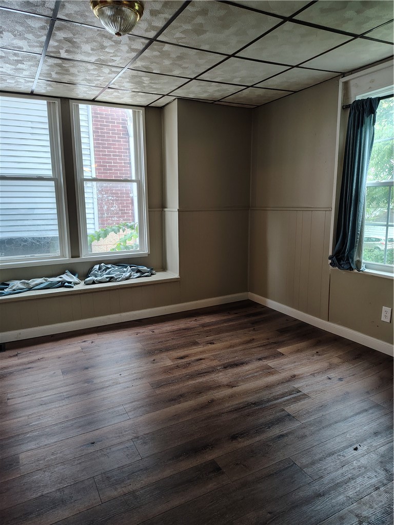 1519 Victoria Ave — photo 5
