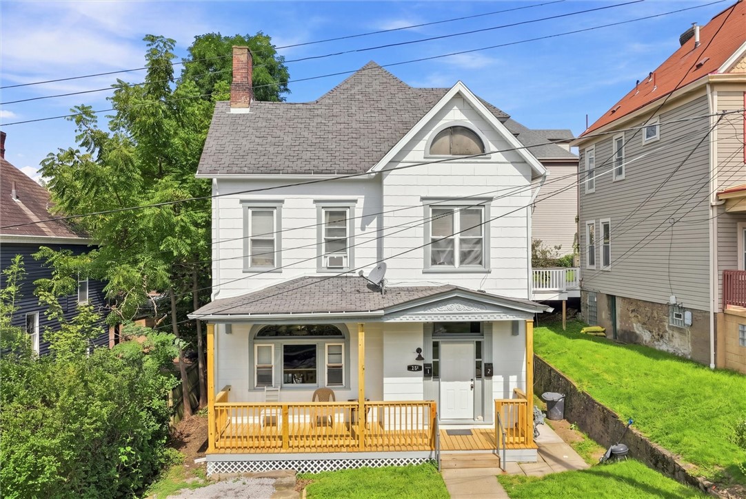 217 Locust St — photo 1