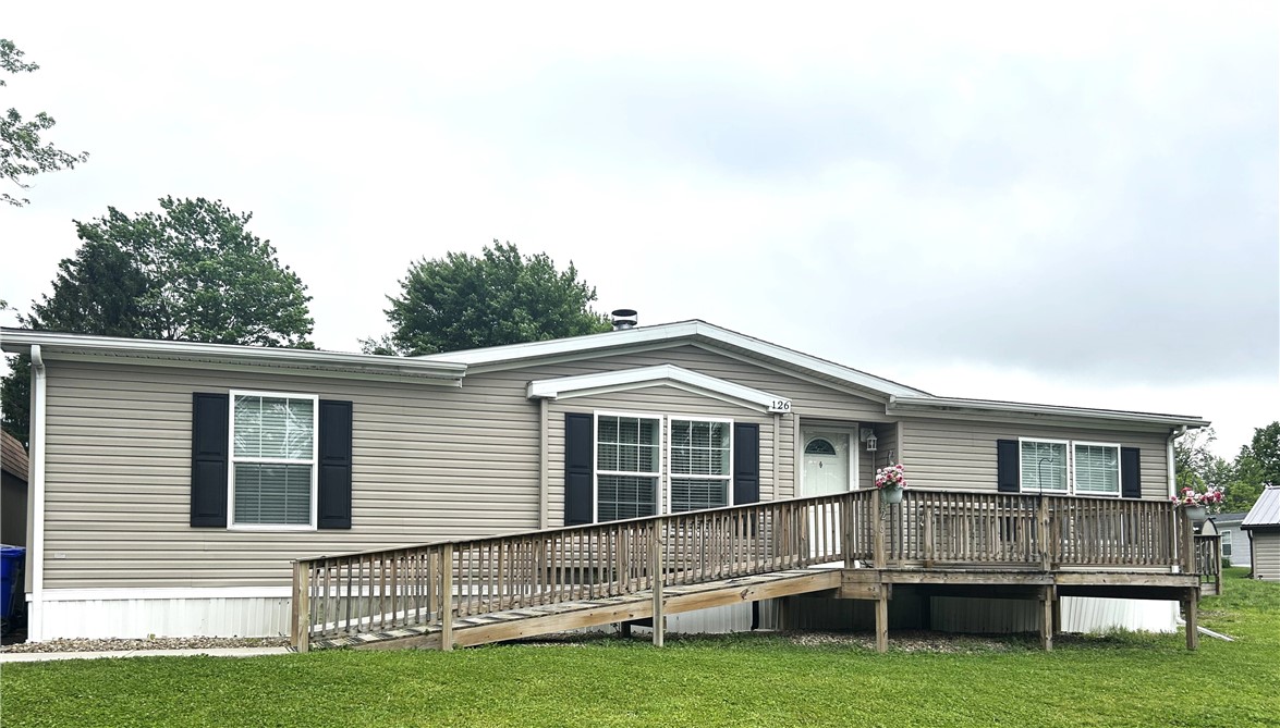 126 York Rd — photo 1