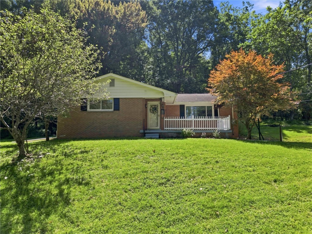 110 Cooper Rd — photo 1