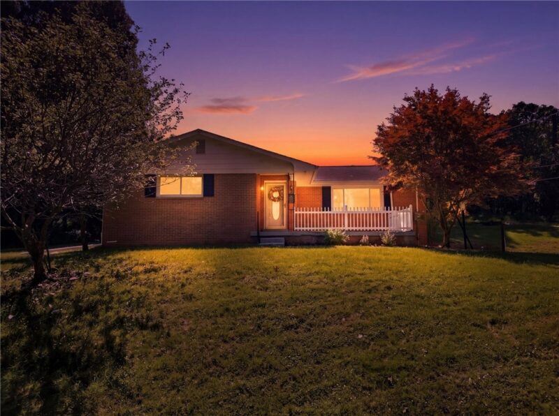 110 Cooper Rd — photo 3