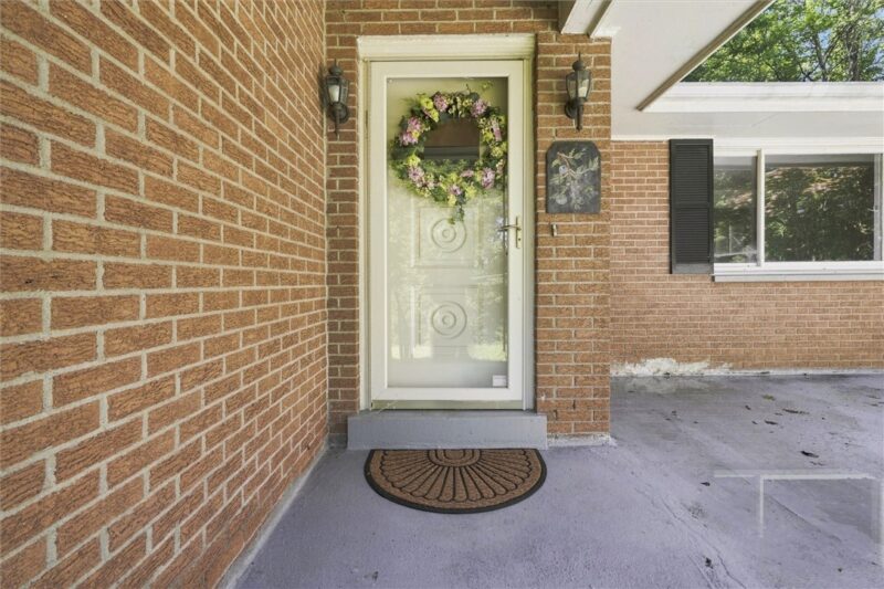 110 Cooper Rd — photo 5
