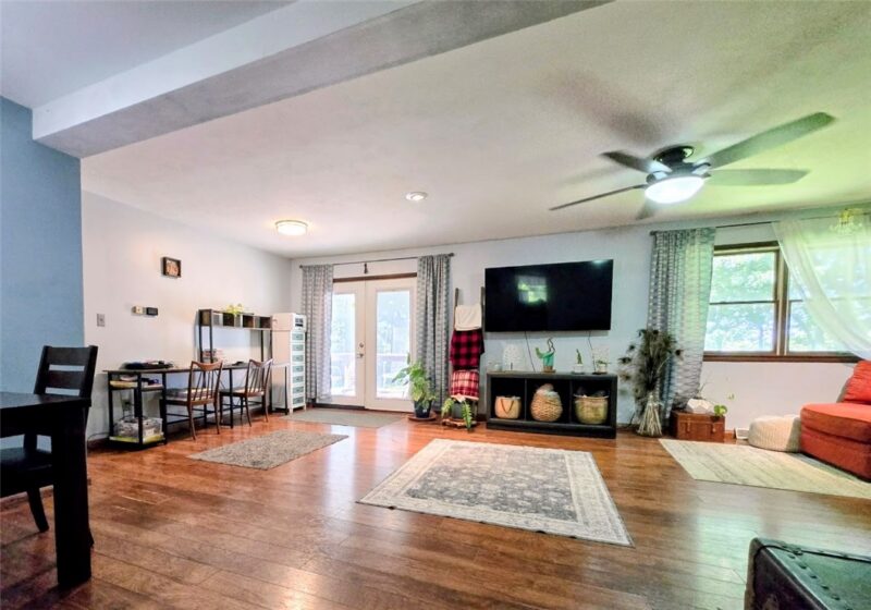 838 Orchard Terrace Dr — photo 8