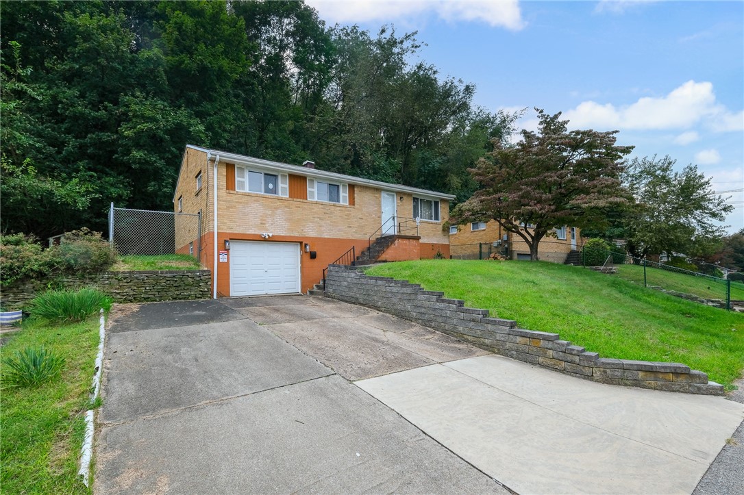 137 Eastminster Dr — photo 1