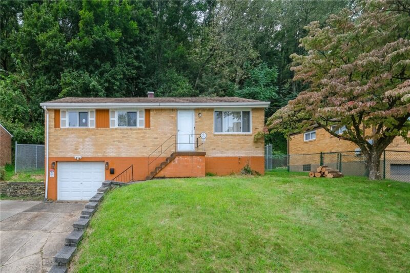 137 Eastminster Dr — photo 2