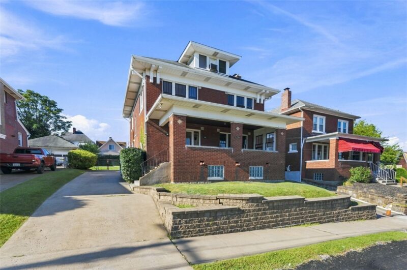 119 W Marion St — photo 3