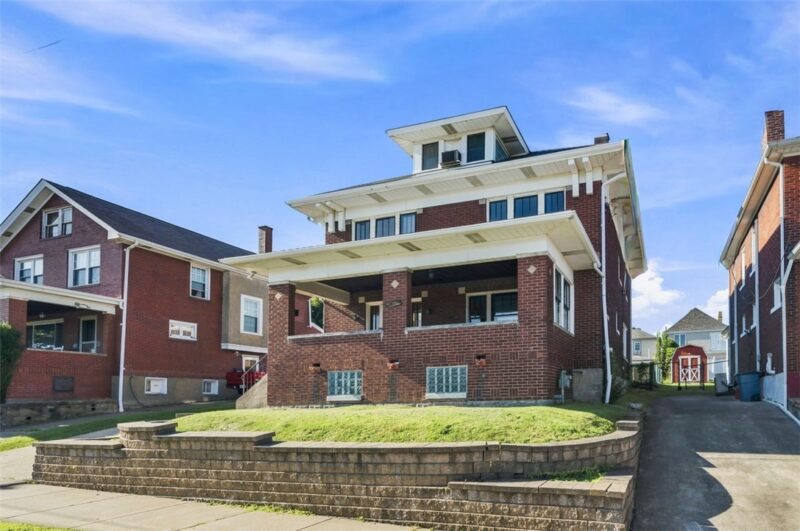 119 W Marion St — photo 4