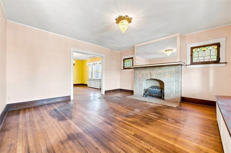 119 W Marion St — photo 8
