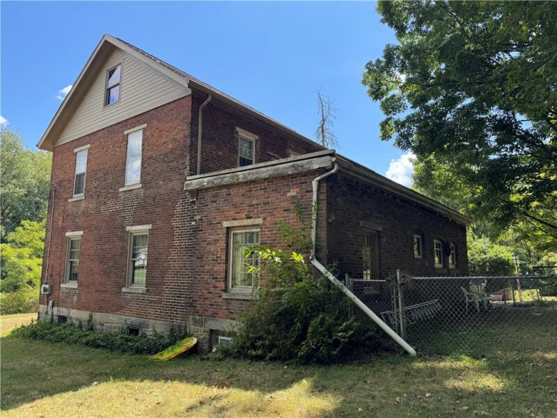 828 Brownhome Rd — photo 6