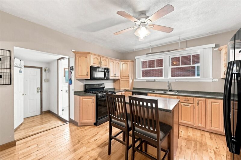 301 Pleasantview Ave — photo 6